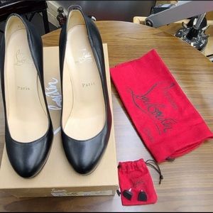 Christian Louboutin Patent Leather High Heels 38.5